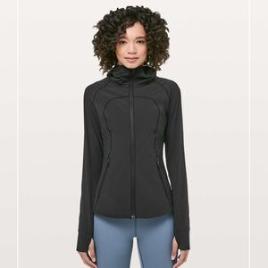 Lululemon Mist Over Windbreaker in Black Size 10